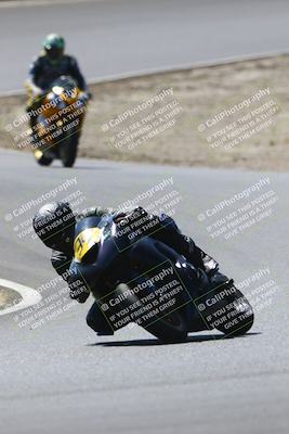 media/Sep-06-2025-CRA (Sat) [[cd32356307]]/Races/Race 2/